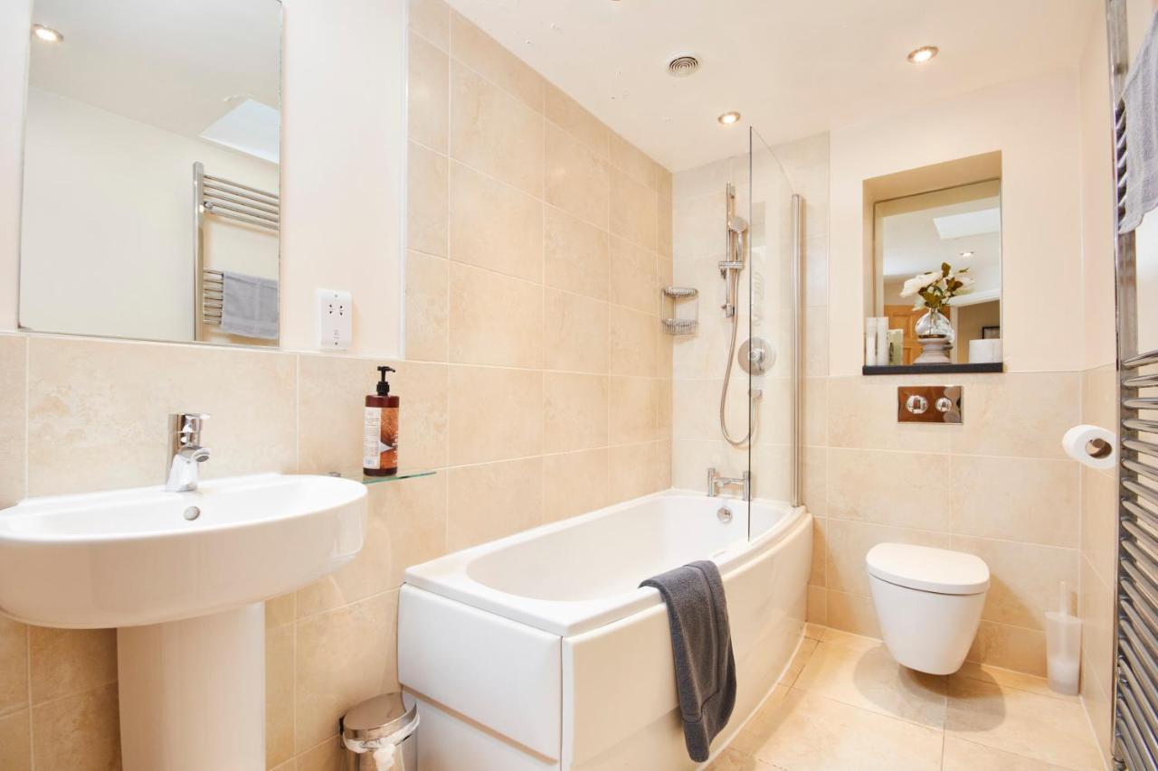 The Stunning Duplex Gem In The Heart Of Bath Leilighet Eksteriør bilde